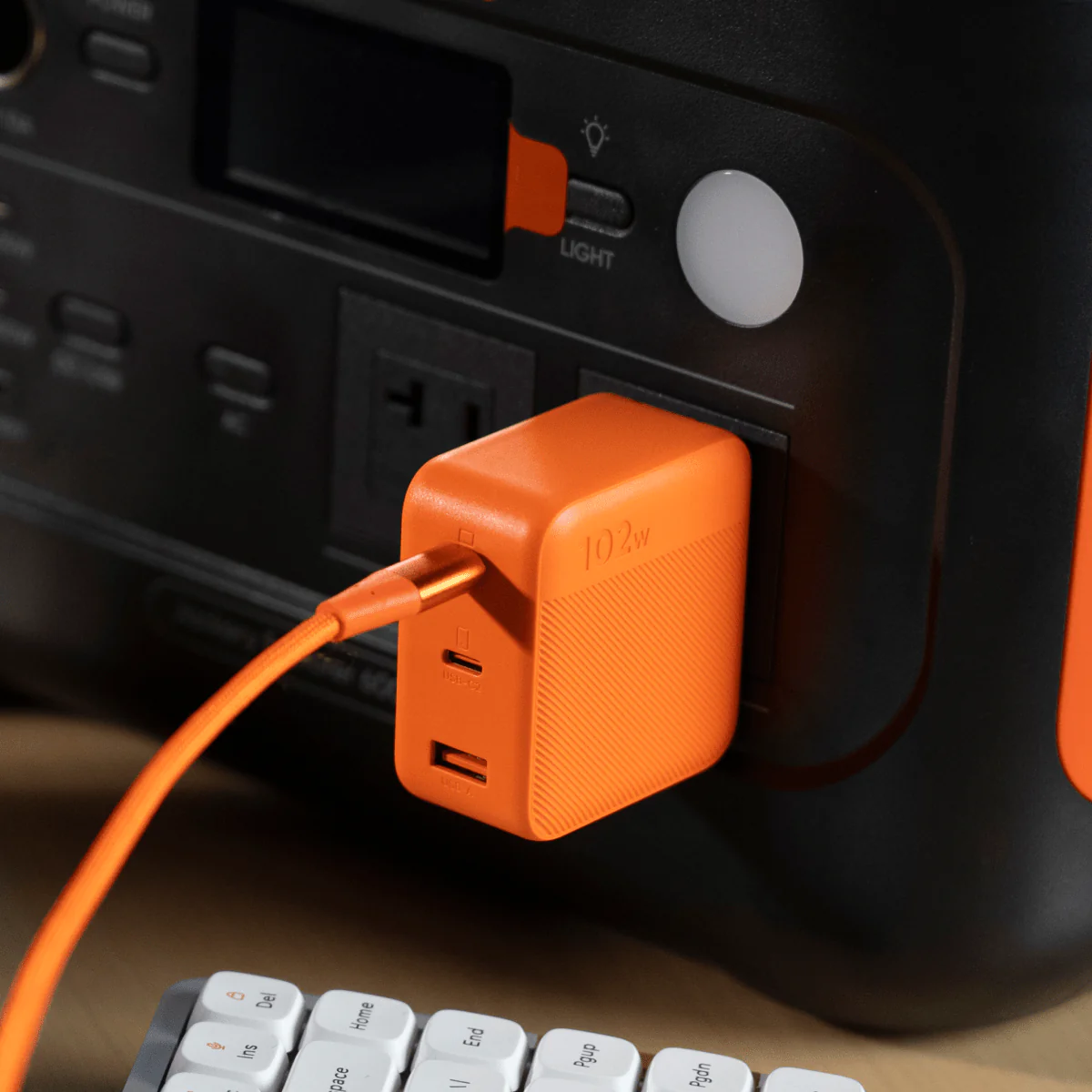 Jackery 102W GaN 3-Port Fast Charger 5 Jackery 102W GaN 3-Port Fast Charger